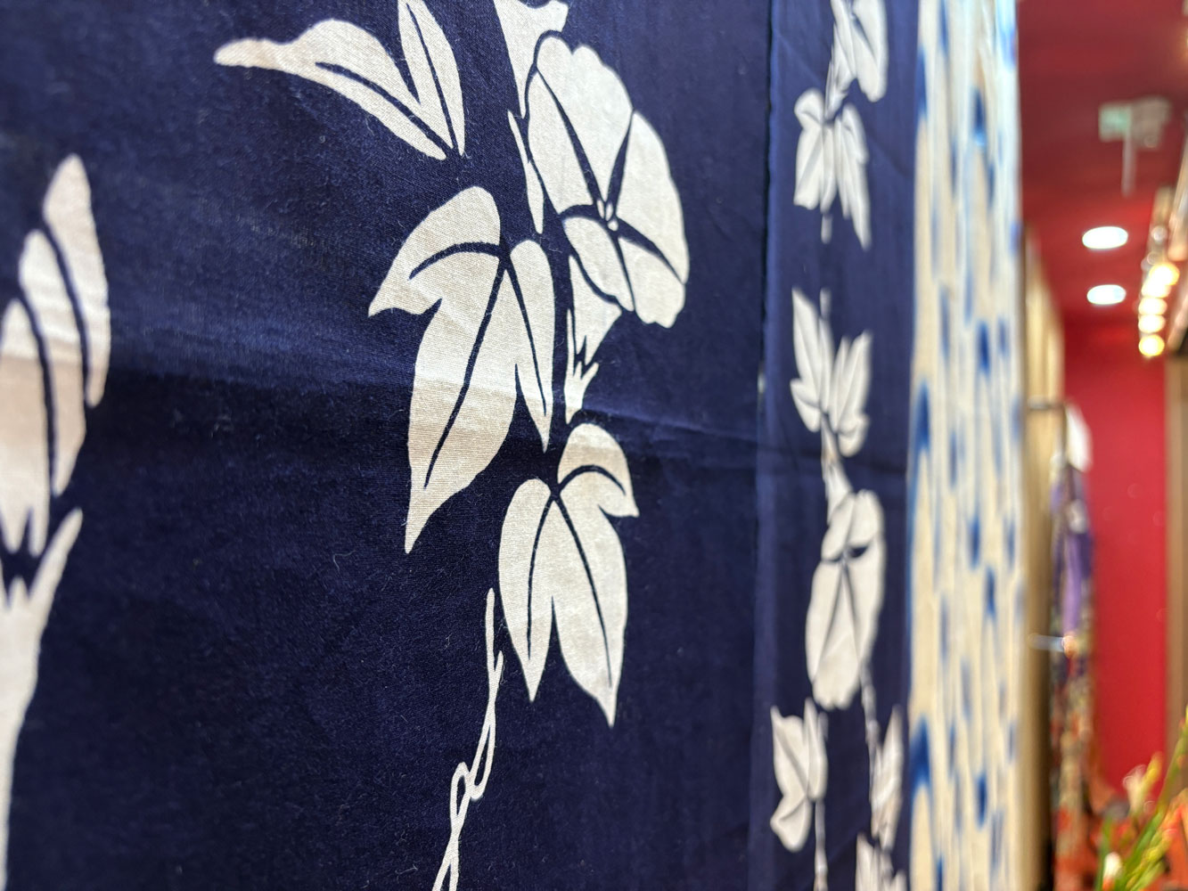 【着物のれん】Kimono Noren 着物リメイク 紺01