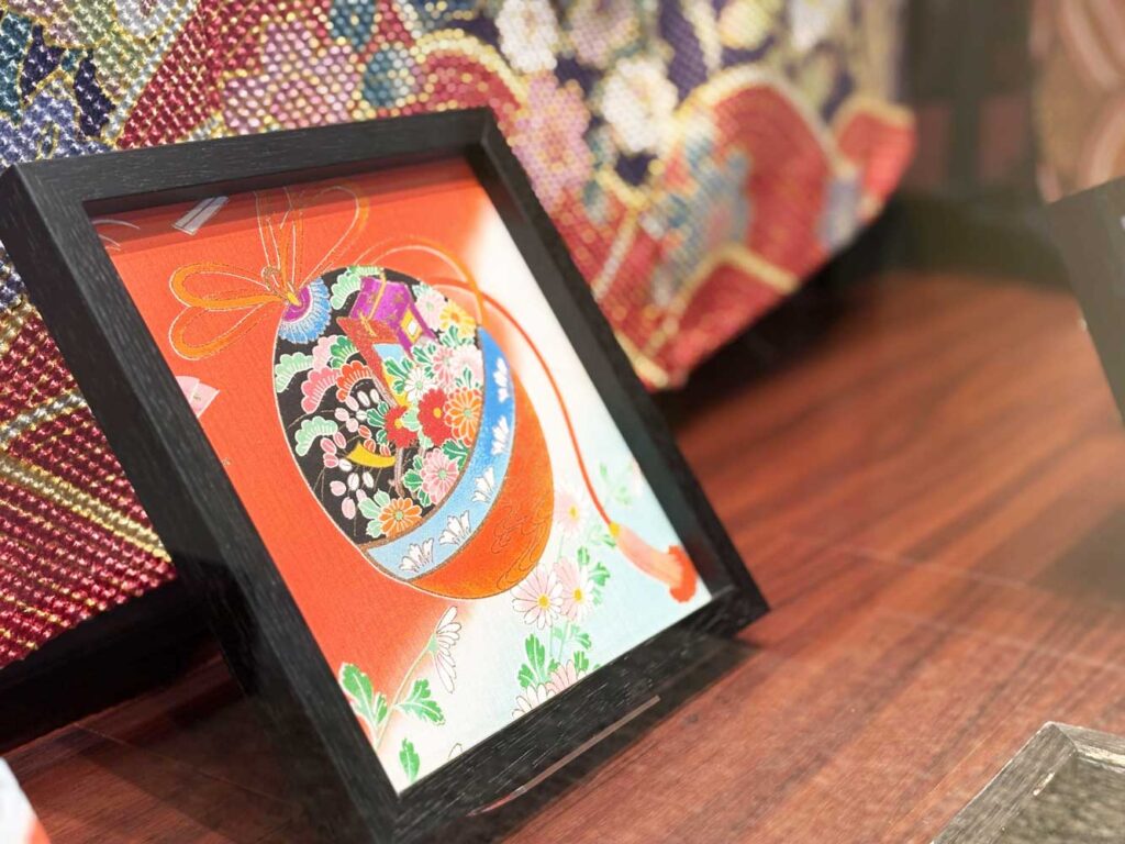 【着物アート】Kimono Art 19cm角 赤12