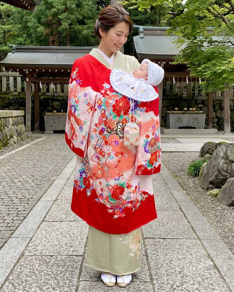 お宮参り 女児 産着 レンタル -手描き正絹- 赤白